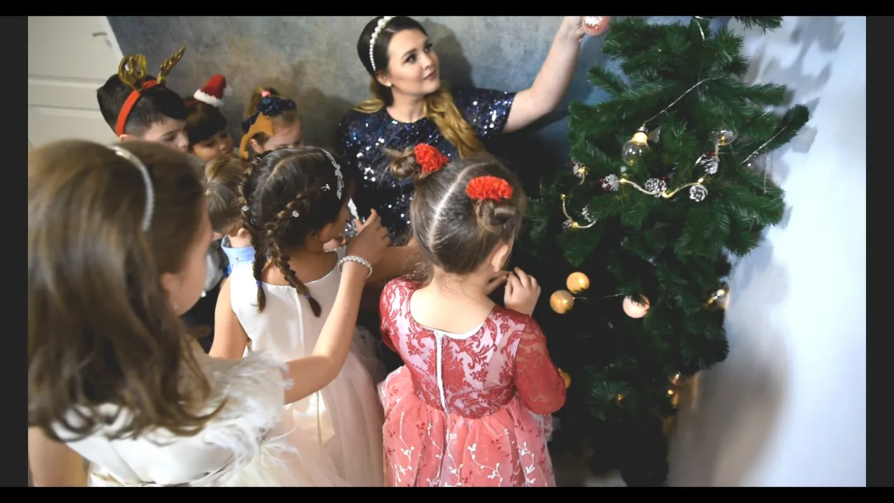 Denisa Bonte - Vine Mos Craciun (Colind)