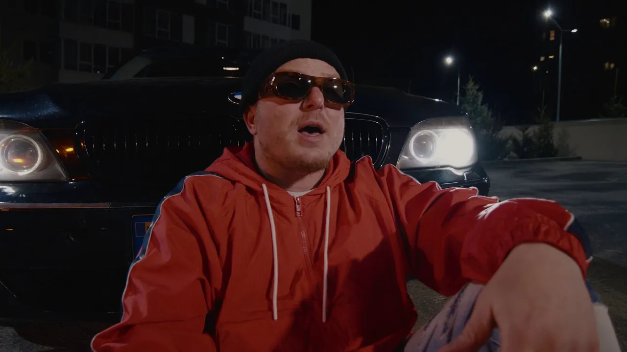 Kapushon - Parcat in fata casei (Original Radio Edit)