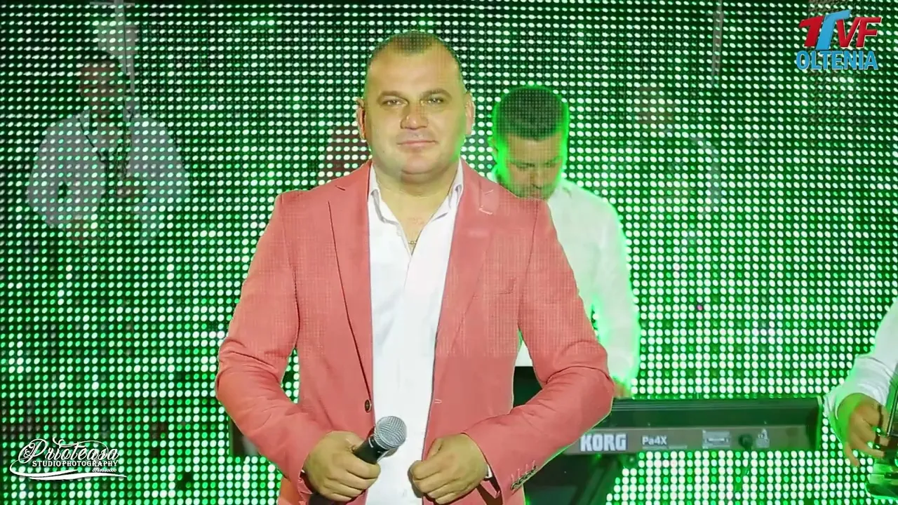 Cristi Manolea - De micut copil am invatat sa iau carabina si sa trag (Melodia vanatorilor LIVE 2022)