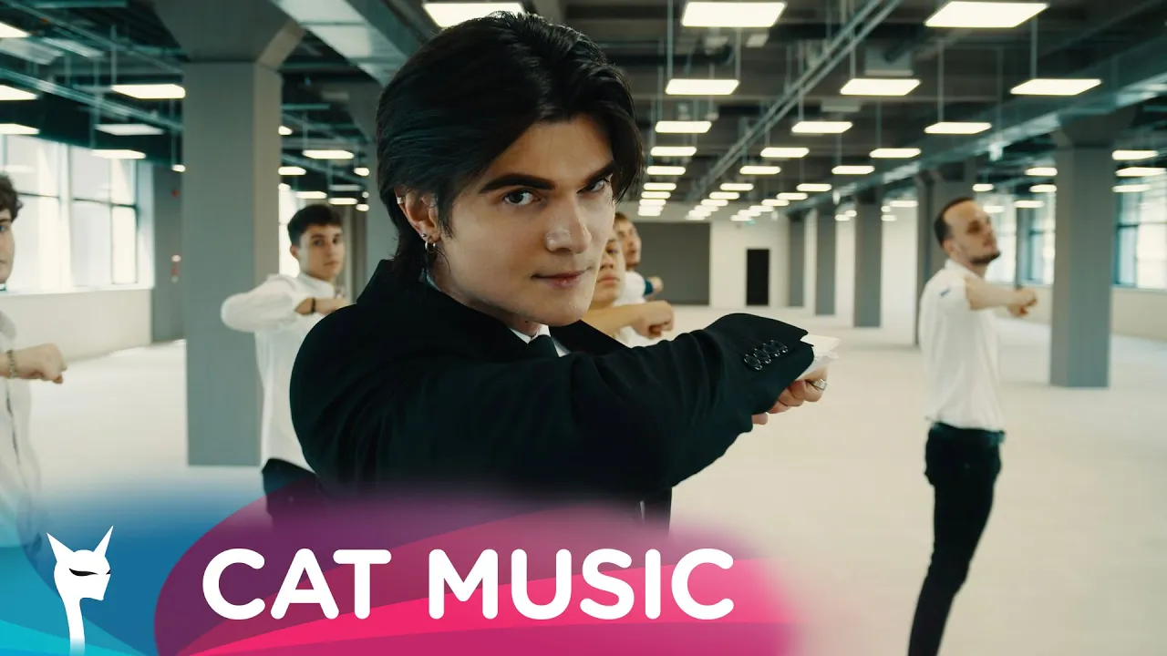 Jade - Baiat elegant