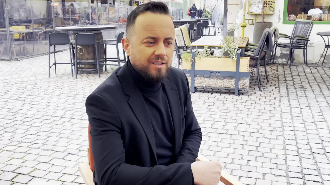 Blondu de la Timisoara - Eu as da zilele toate (Originala 2022)