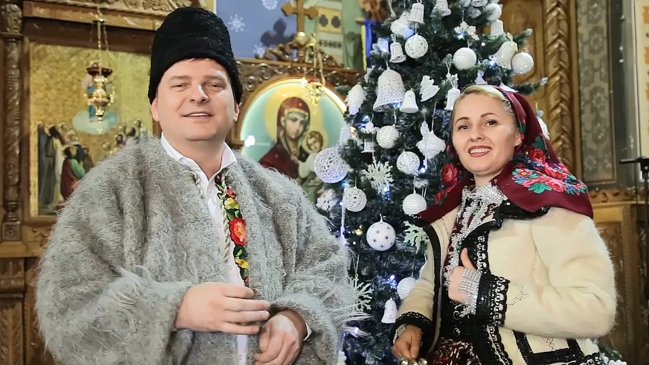 Adi de la Satu Mare si Maria Fusle - Sus la poarta raiului (Colind)
