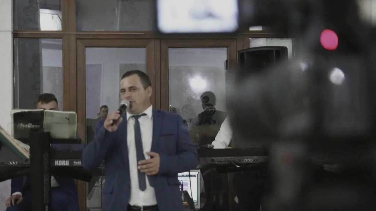 Sorinel de la Plopeni - muzica de petrecere 2020 cel mai ascultat album