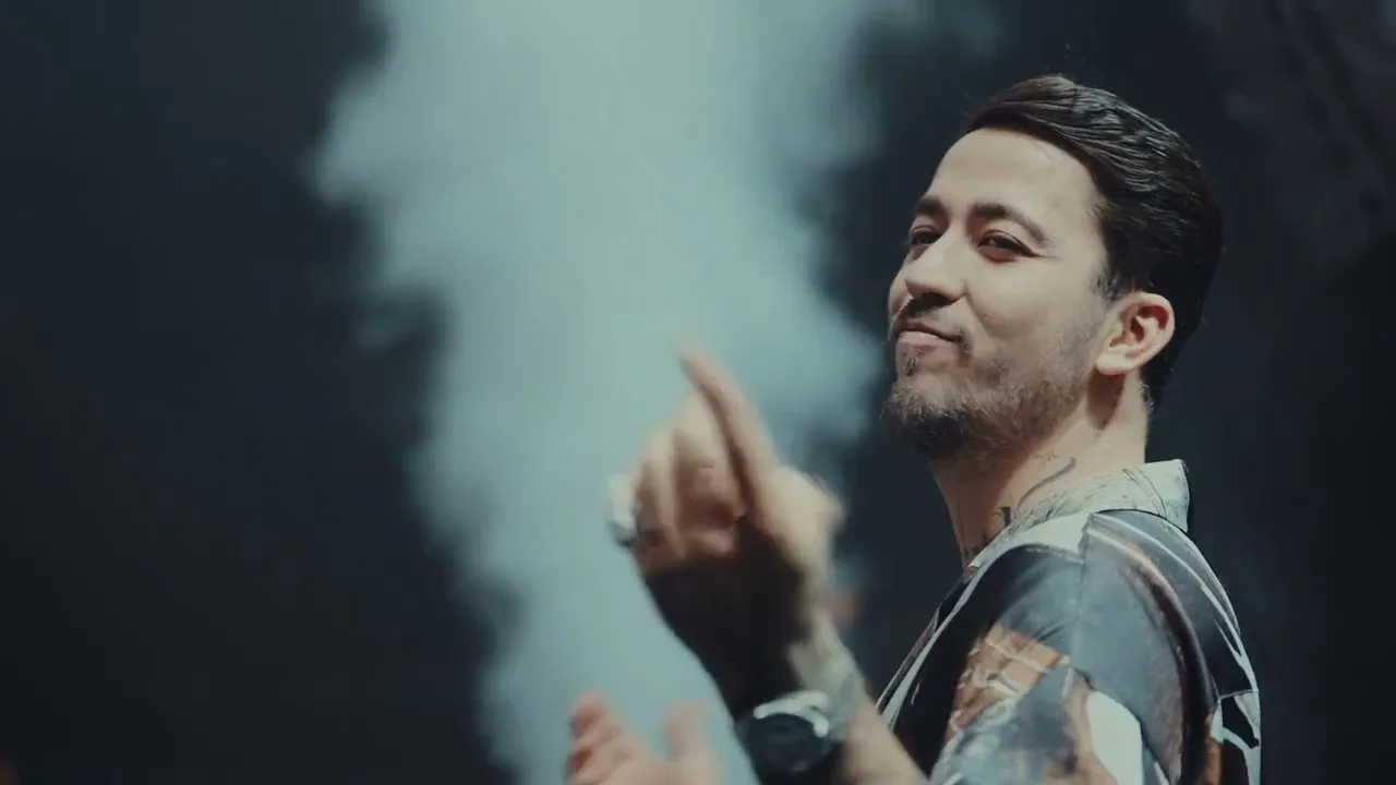 Mahmut Orhan - Backwards feat. Botan Beyaz