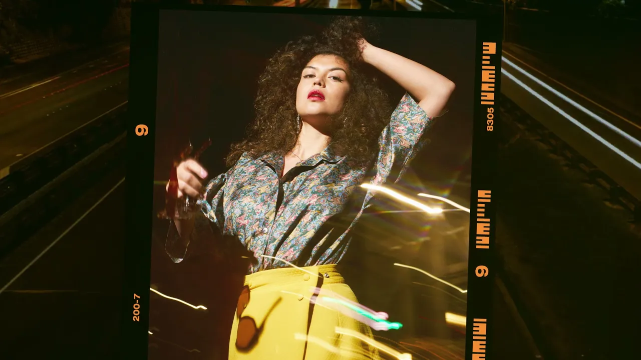 Karen Harding - Sweet Vibrations