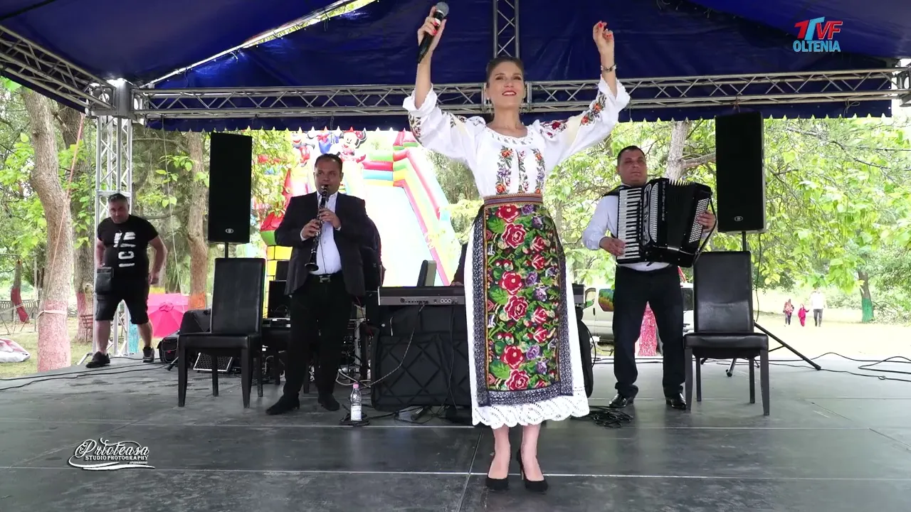 Georgiana Cristea - Spectacol Argetoaia (Colaj de petrecere)