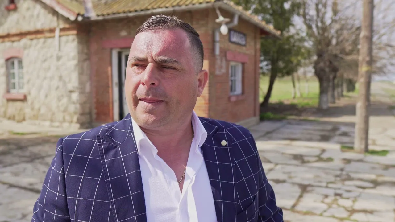 Sorinel de la Plopeni - Bruneta din Metrou (Originala 2021)