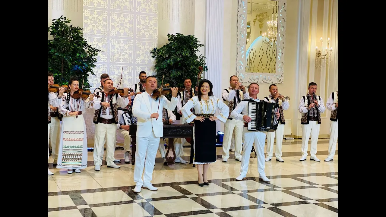 Laura Olteanu & Orchestra Fratilor Advahov - Daca-i chef, sa fie mare