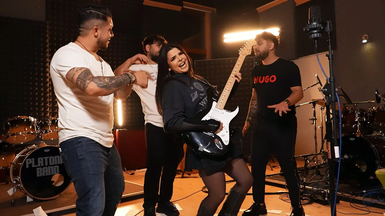 Laura Bruma - Ana, Vino Mai Aproape