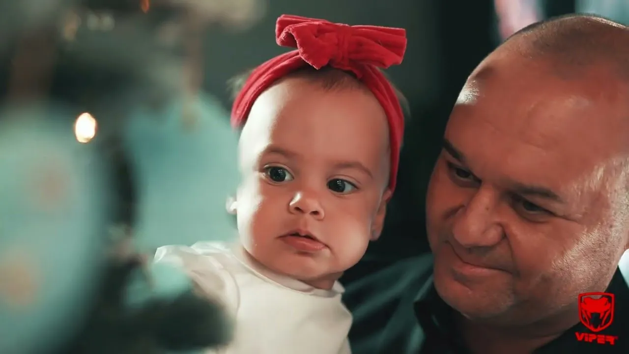 Arabu - Colaj Colinde - Afara ninge linistit x Coborat-a, coborat