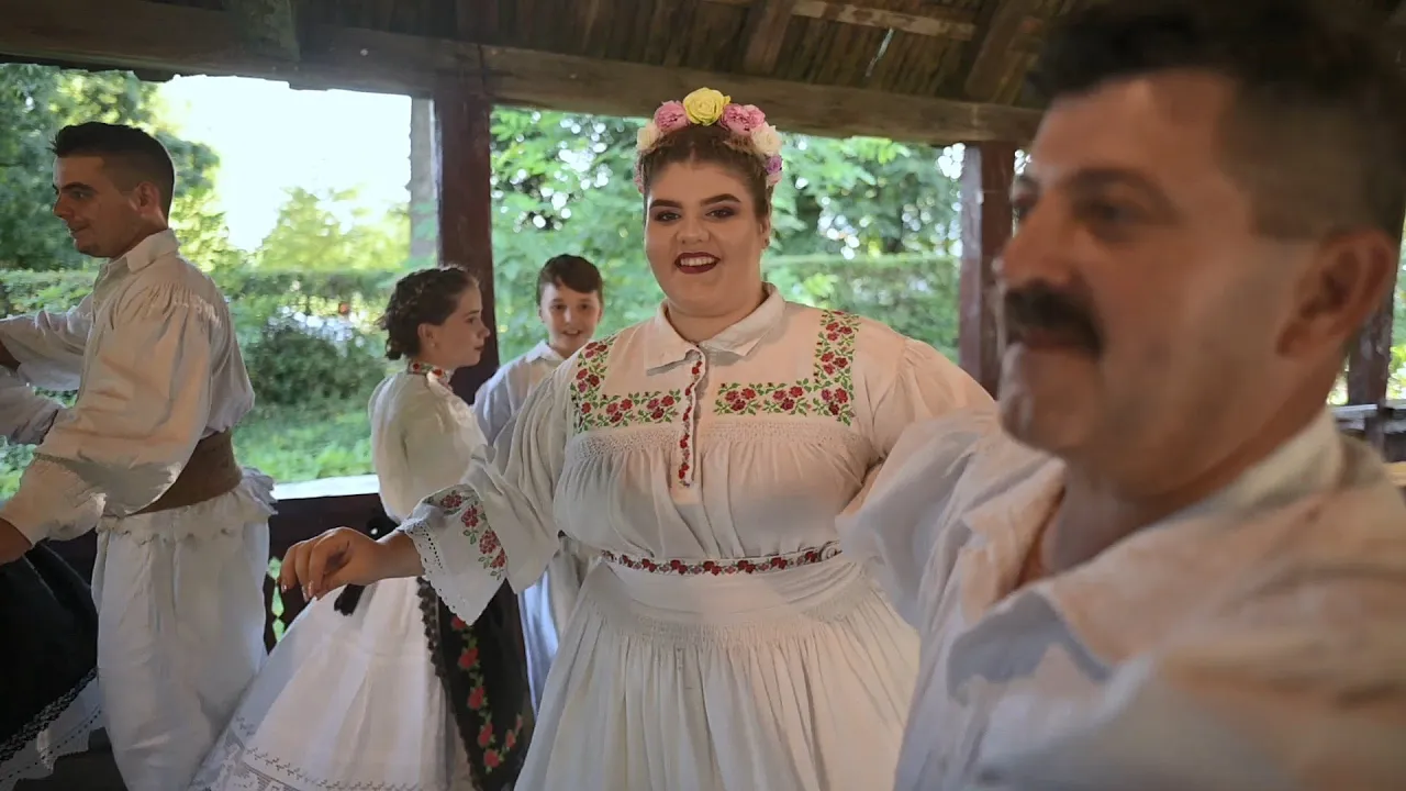 Maria Ungur - Tata-i om cu suflet mare