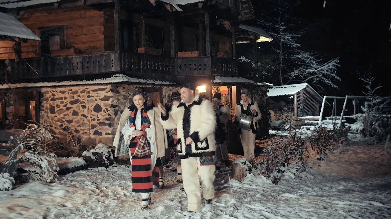 Adi Sabadis & Calina Tomoiaga - Ii sara de Craciun