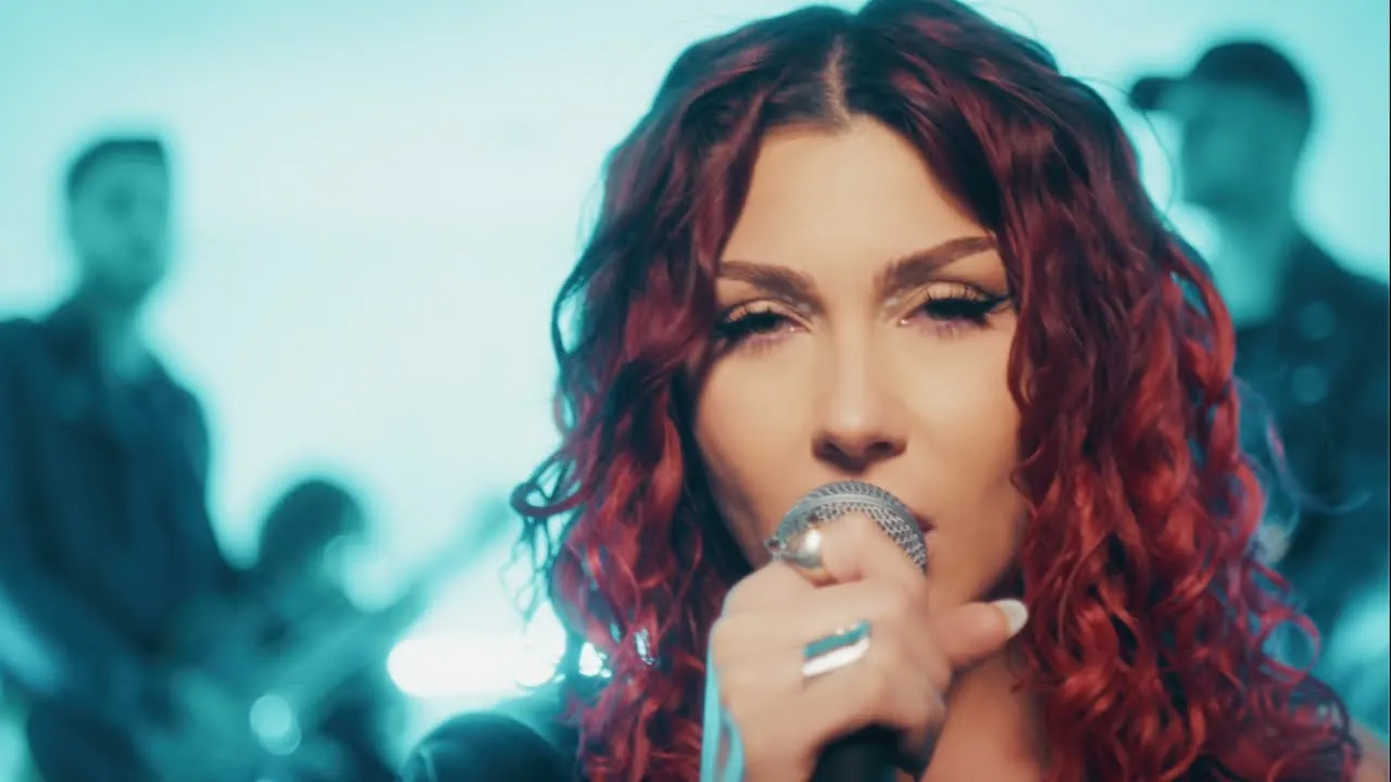 IRAIDA - 6 Simturi (Live)