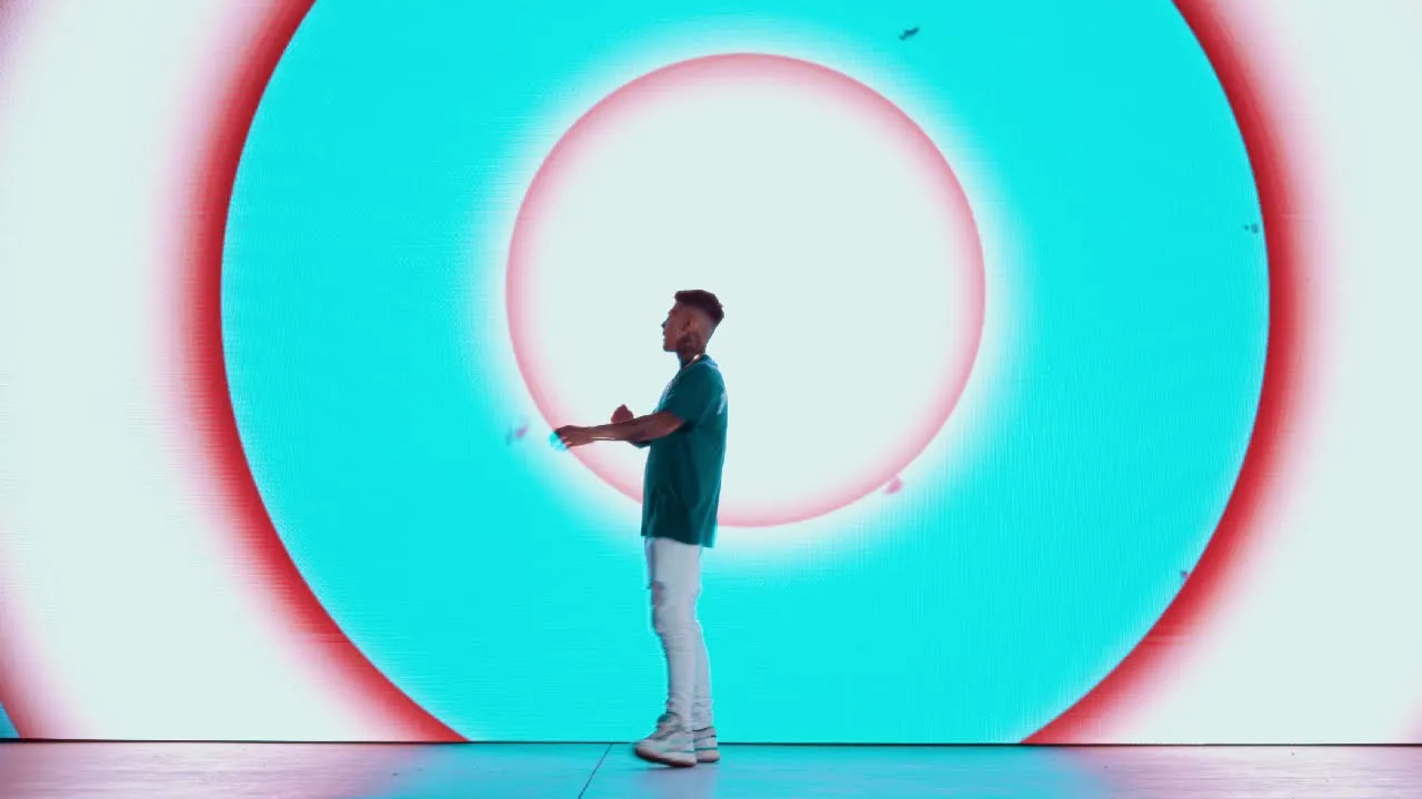 AlbertNBN - In cerc (Video Original)