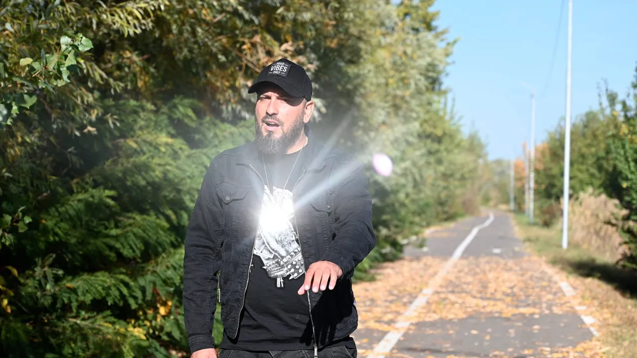 Ionut Eduardo - Mama cu aripi de inger (Video Original)