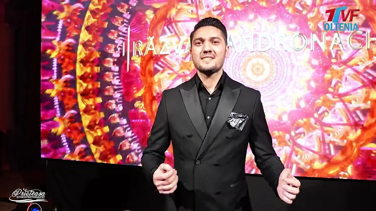 Razvan Andronache - Cat de frumoasa esti nevasta mea (COVER Calin Crisan)