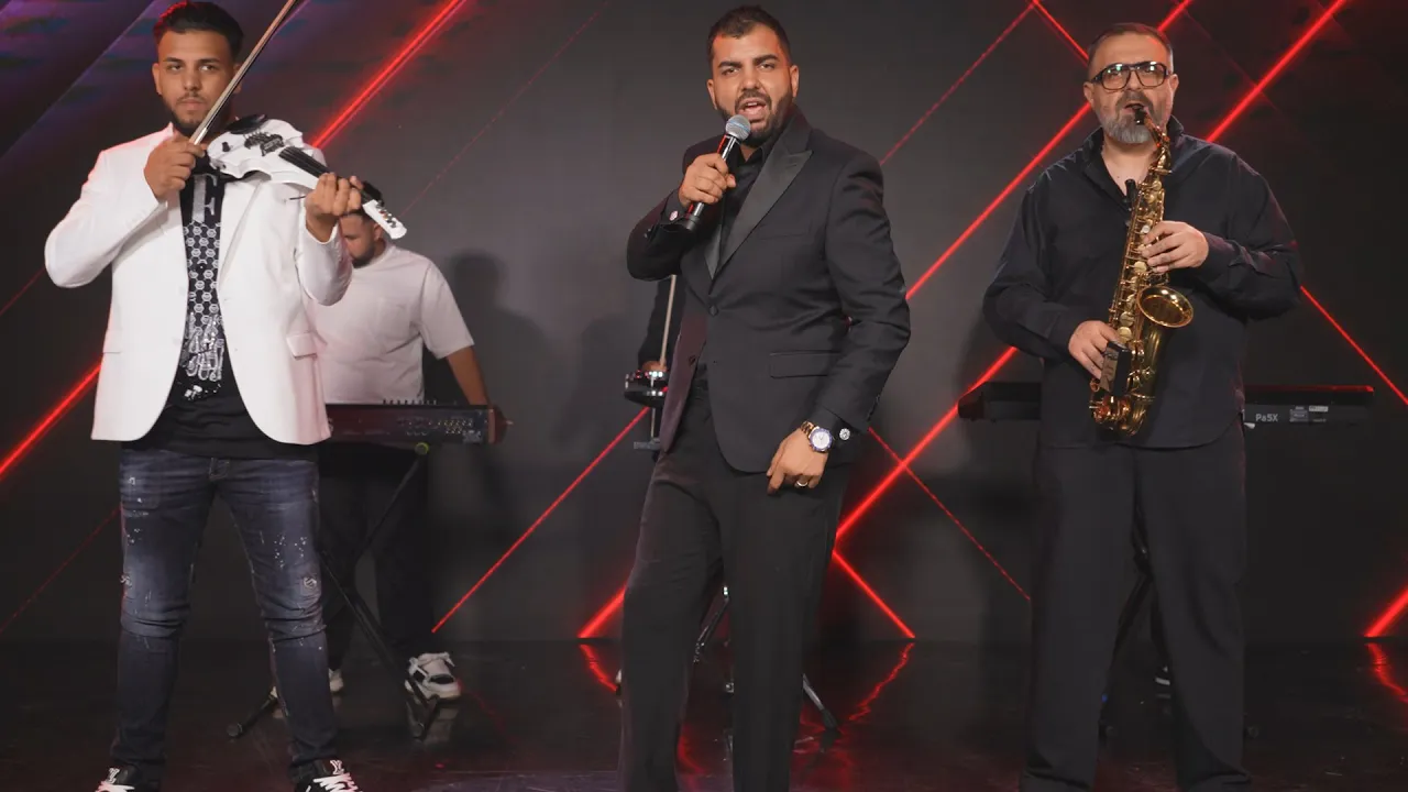 Cristi Mega & Marinica Namol - Nici in filmele de dragoste