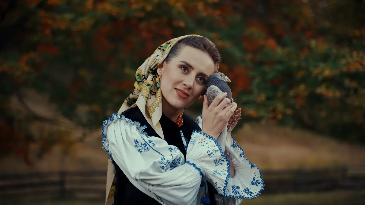 Oana Font - Cumpara-ma, nu ma vinde