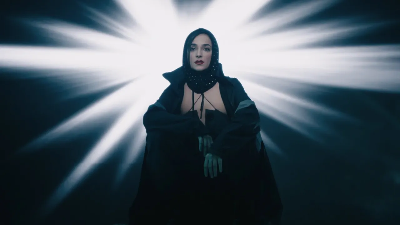 ENELI - Something About You (Video Original)