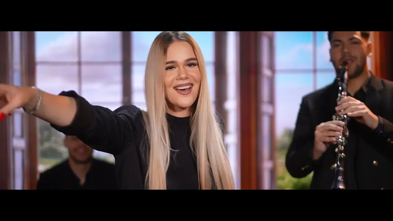 Francesca x Puisor de la Medias - O lume intreaga 2025