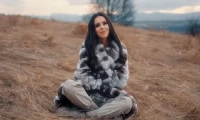 Georgiana Lobont - Stiu ca imi duci dorul, mama