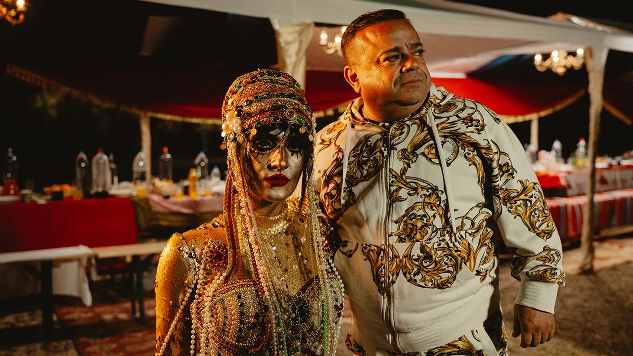 BRUJA & Adrian Minune - TUTTI FRUTTI (Video Original)