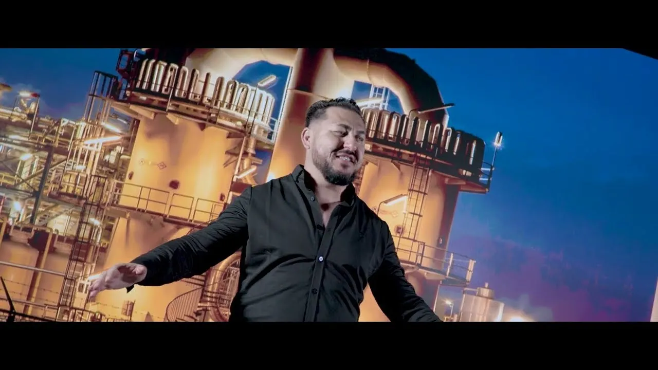 Nicusor Guta - M-am trezit in gand cu mama 2023 (Video Original)