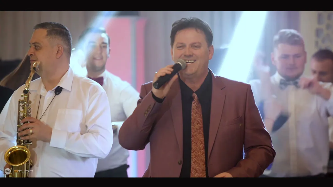 TITIAN PUICHITA - CINE FACE NUNTA LA COPII