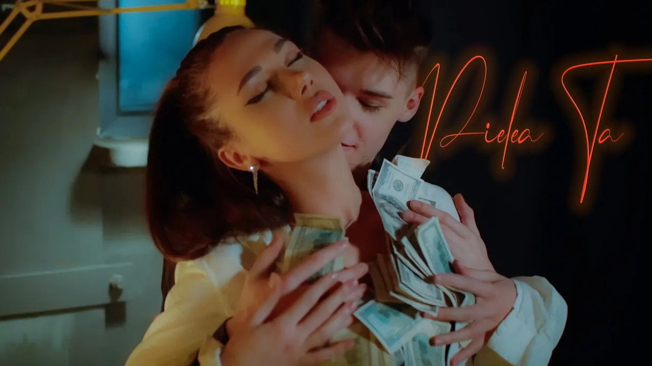 Cristian Porcari - Pielea Ta (RanaRana)(Video Original)