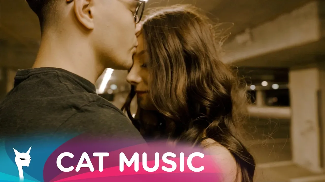 Catalina - Iubind un nebun (Original Radio Edit)