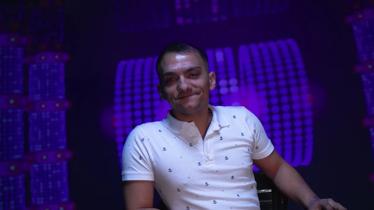 VIO SHOW - PALATE SI AVERI (Originala 2021)