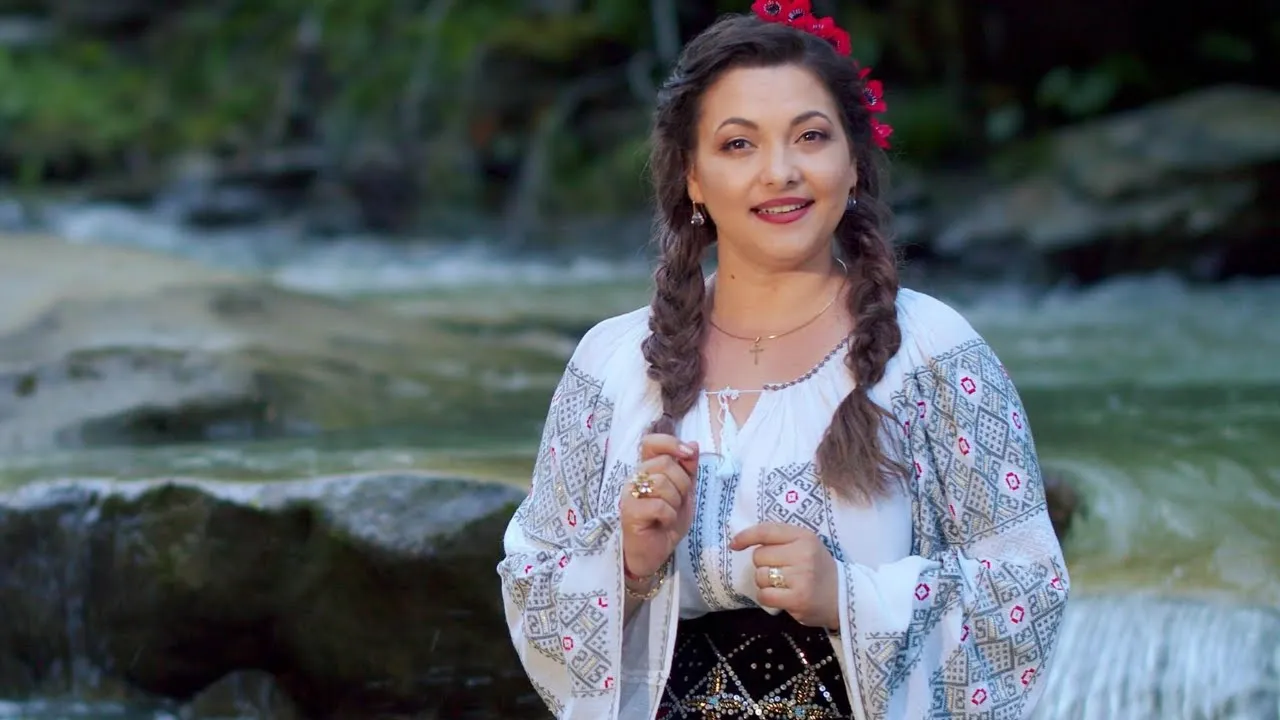 Laura Olteanu - Nicicand nu m-o batut gandul