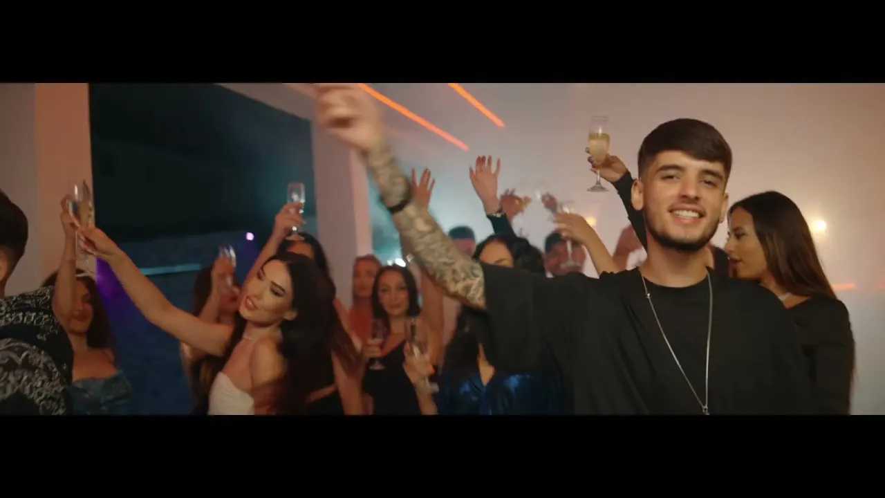 Florin Salam feat. Laur Aliuta si Erik SUA - E bruneta mea