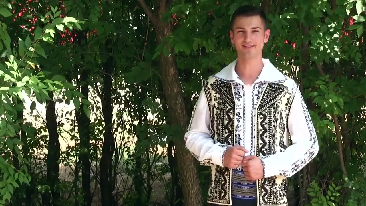 Panduru Ionut Amar - Sa dormi in pat de matase