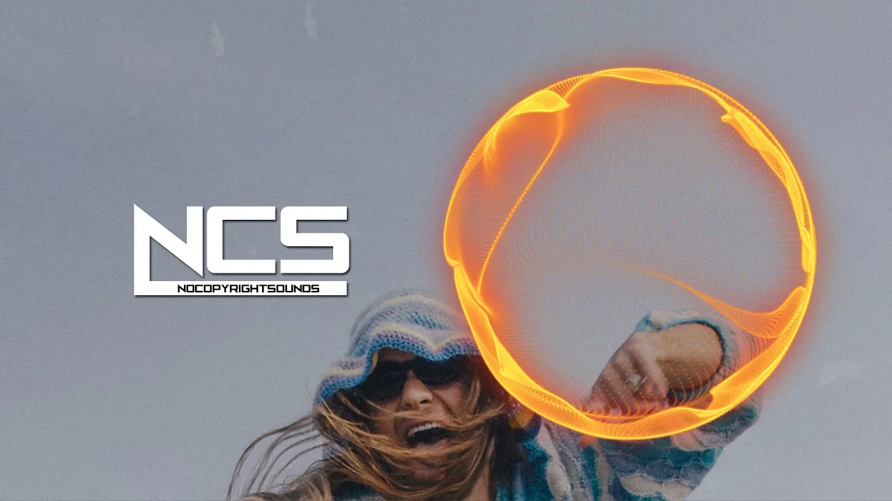 Daniel Levi - Clown Around