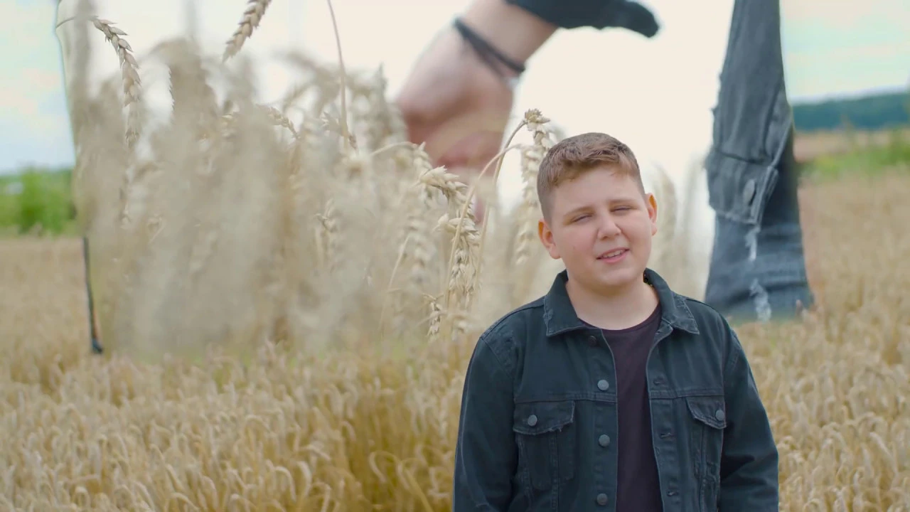 Yanis Pavel - Cu capu-n nori (Invitat special Keo)