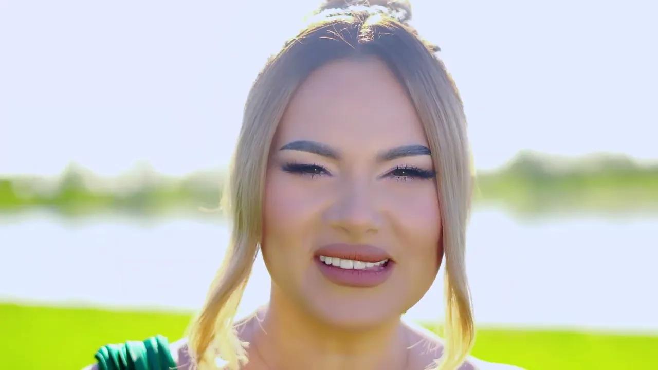 Simona Boncut - Mandrile si muzica