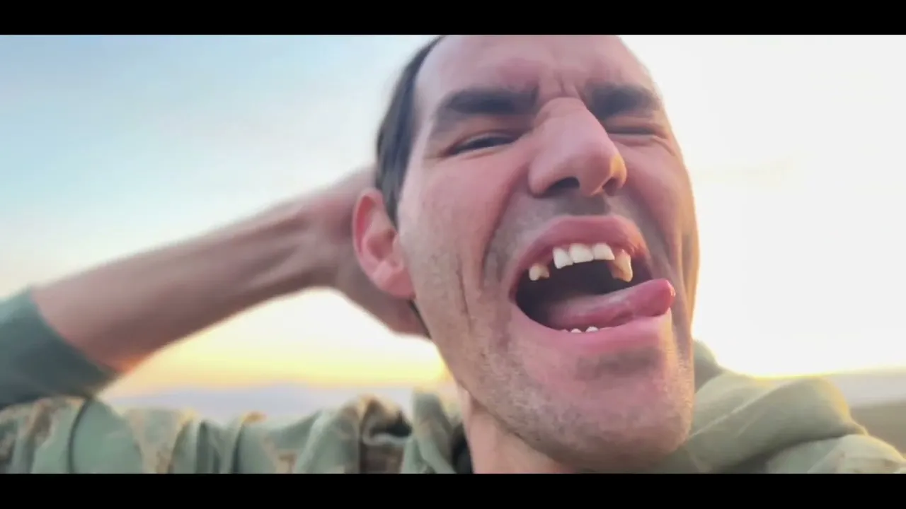 Florinel x Elisei x Costica TIKTOK x Ondy - SUS GAOAZELE (Originala 2022)