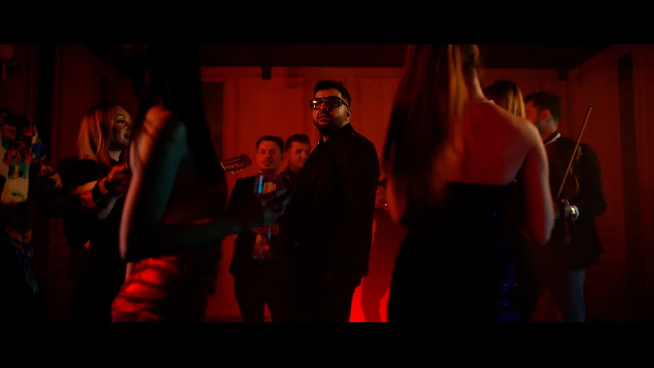 Cristi Mega - Asa iubesc tiganii