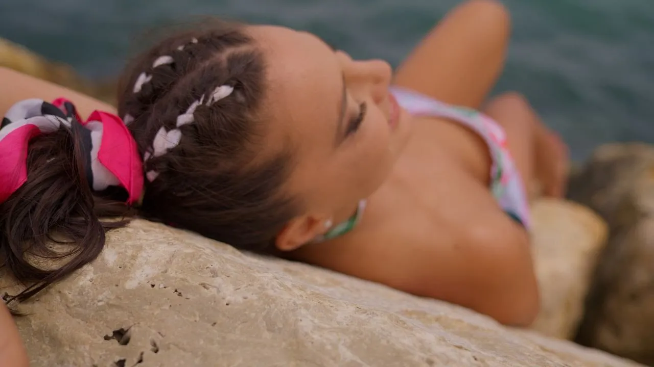 Ionela Guzic & ReMan - Asereje