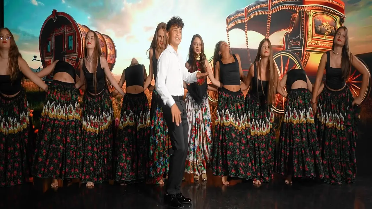 Jamarr & MaClara - Fetele de azi nu vor relatie