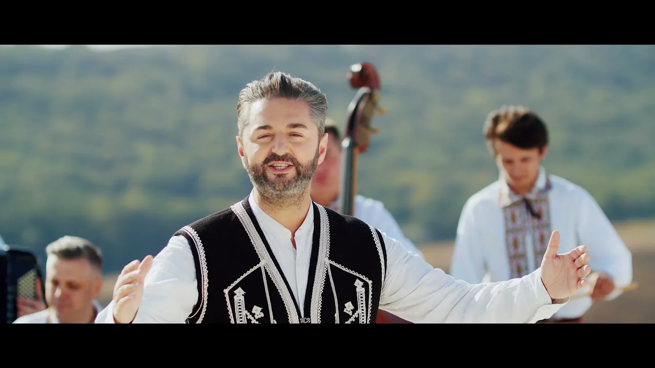 Adrian Ursu si Orchestra - Hai mandro vino-ncoa (muzica Ruslan Bardier)
