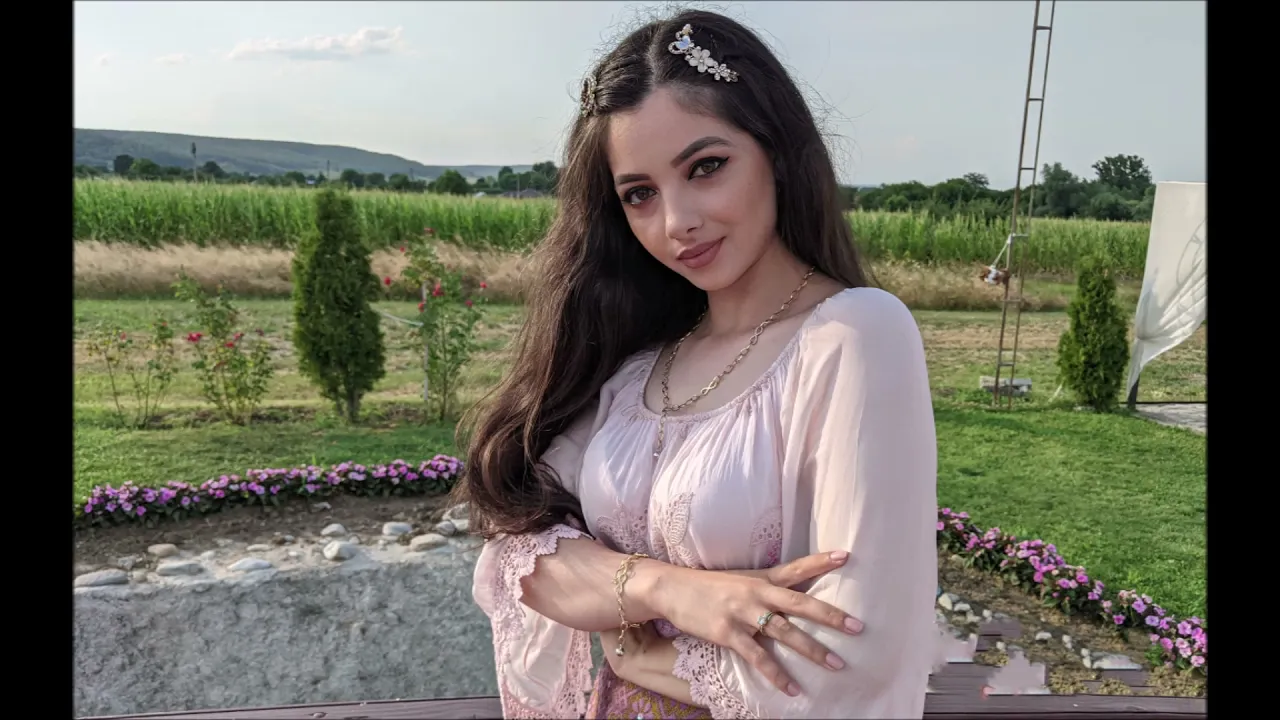 Angela Gheonea & Costinel Buda(orga) - La mare nasu si cu finu (COVER)