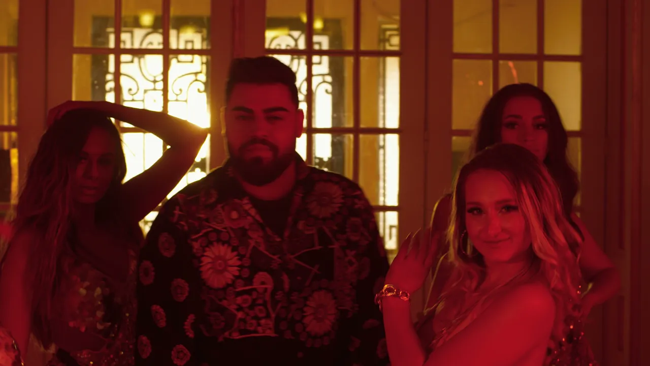 Iuly Neamtu x Mos Ion Roacker - Bella ciao (Originala 2021)