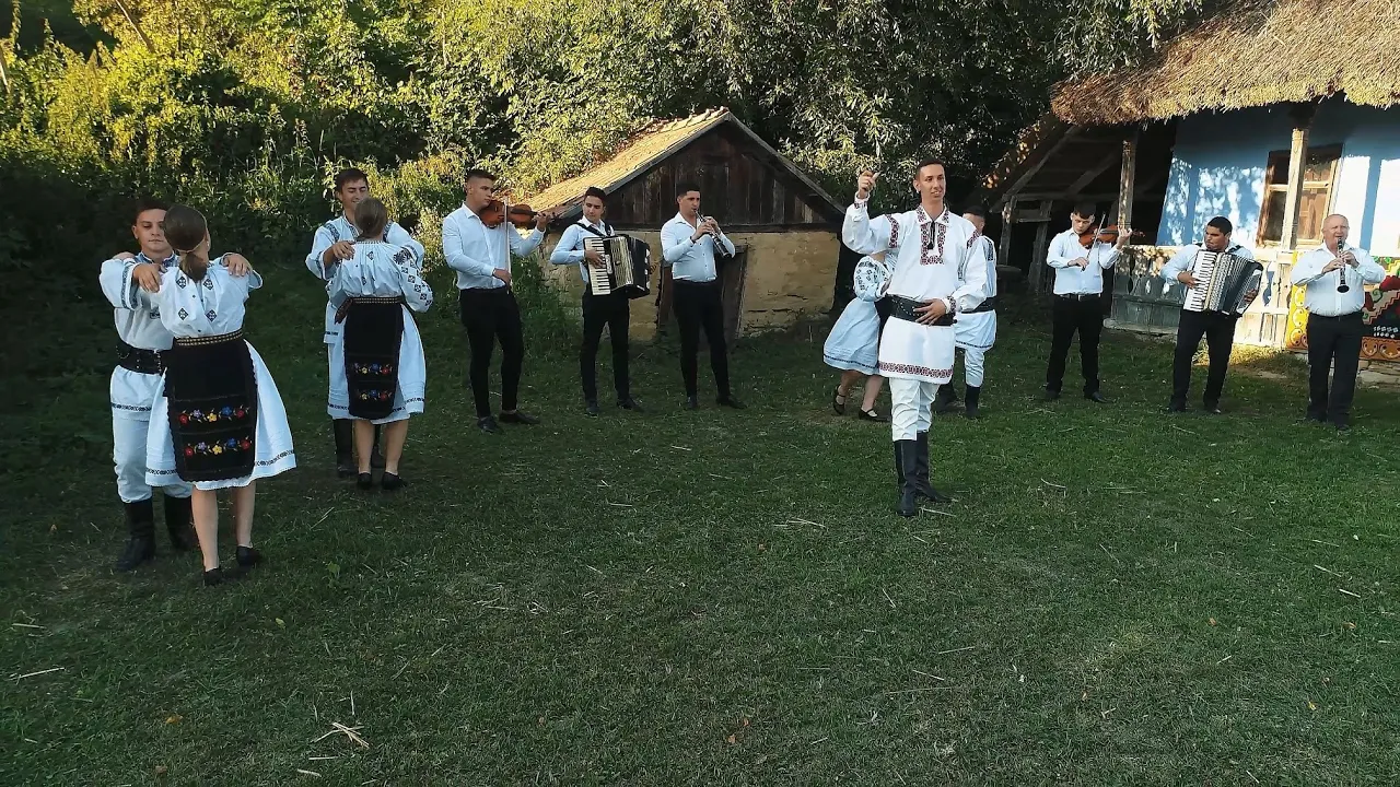 Bogdan Gabudean - De ce zice lumea-n sat