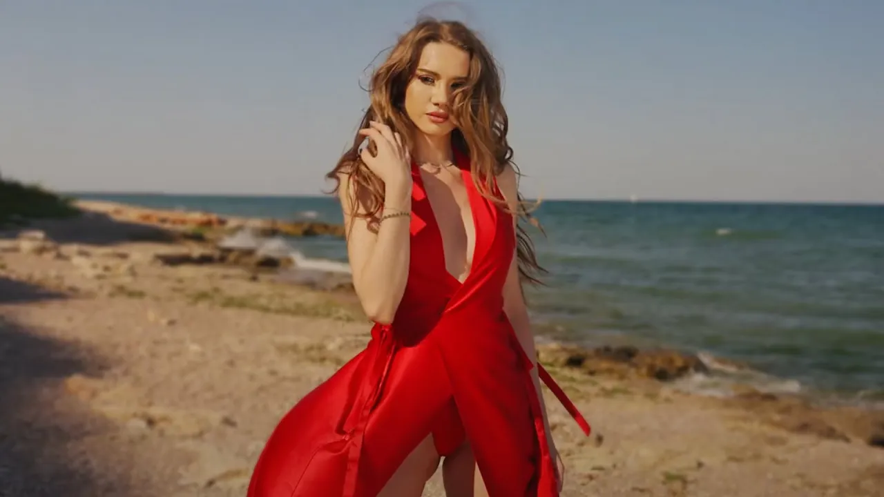 Otilia - Oh Na Na (Original Radio Edit)