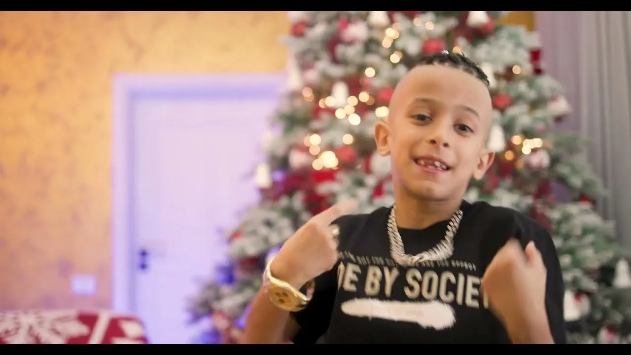 RUDOLF JUNIOR - EU SUNT MOS CRACIUNUL LOR