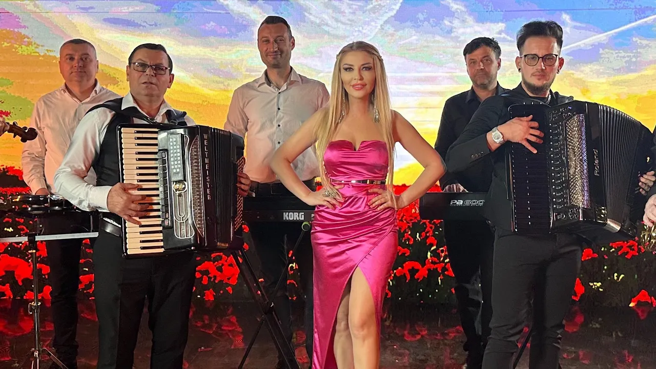 Lorenna - Florile de pe campie plangeau si ele cu mine