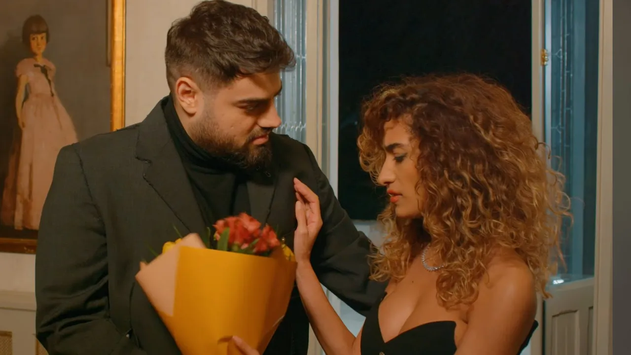 Iuly Neamtu - Tu ai la cap ceva (Manele Caviar)