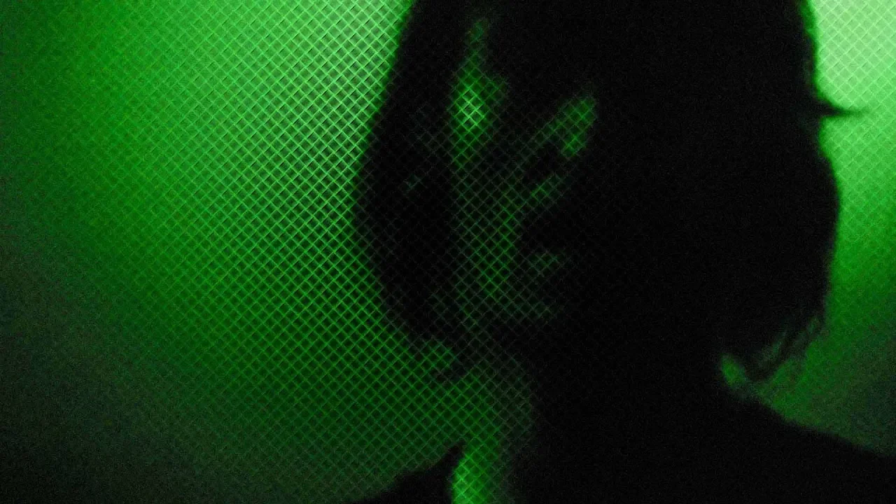 Ian - Trei Ligheane (feat. Amuly)(Original Radio Edit)